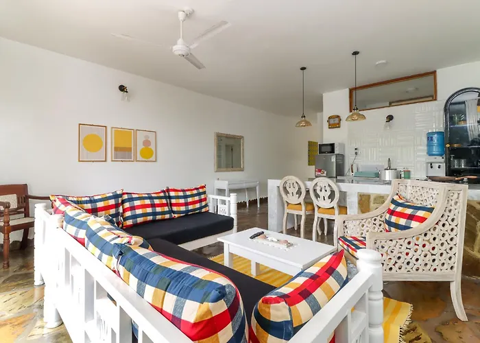 Mayweather One Bedroom Apartment, With Beach Access, Malindi