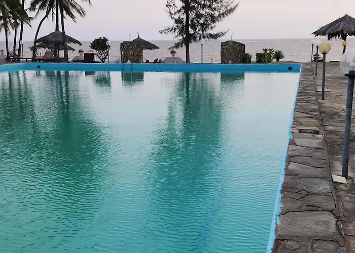 Westenfield One Bedroom Apartment, With Beach Access, Malindi